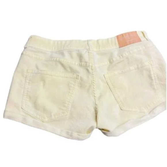 NEW H&M Denim Shorts Classic Stretch Cuffed Stretch Light Yellow SZ 12 - Picture 9 of 11